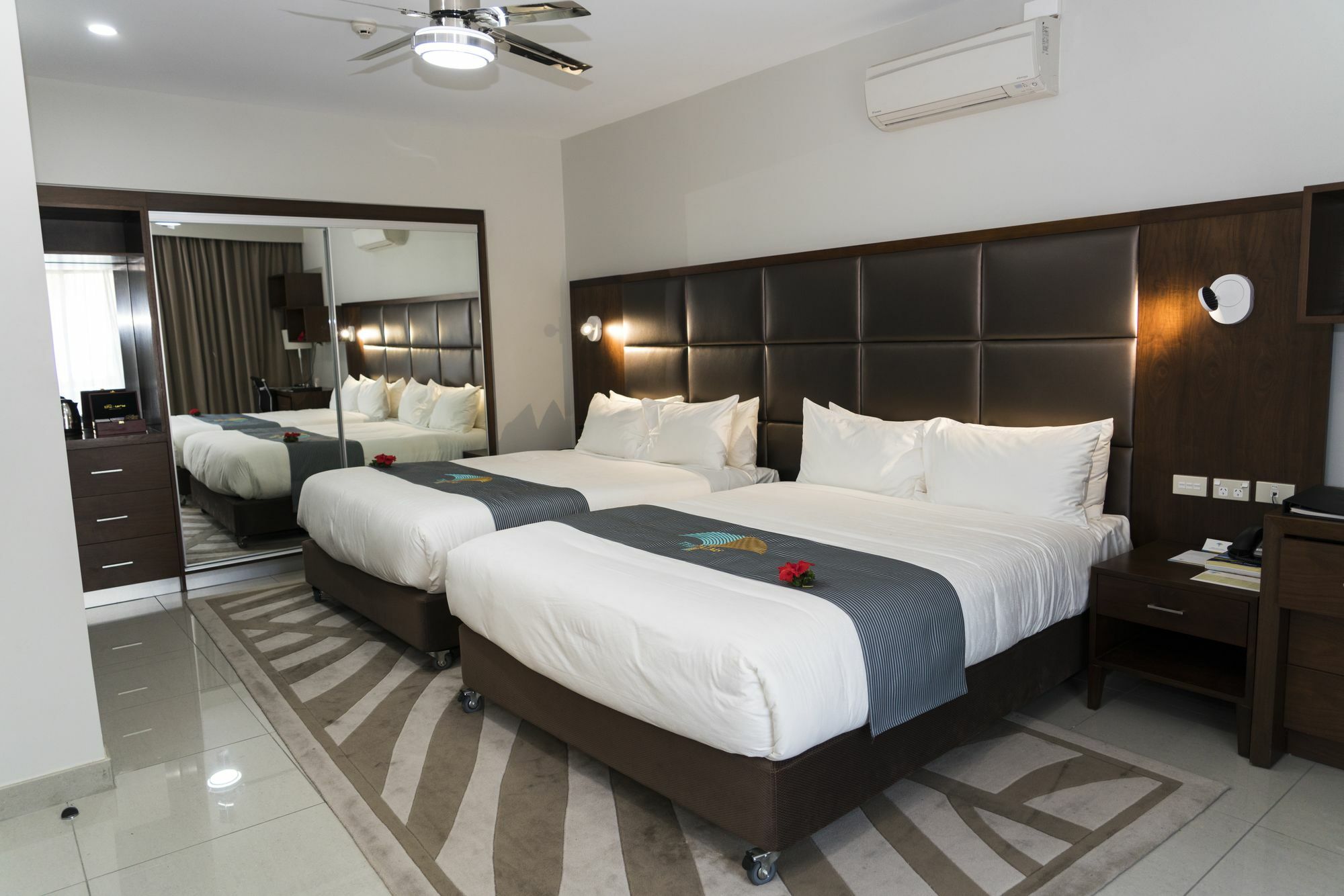 เดอะ ปาล์ม เดนาเรา Aparthotel Denarau Island ภายนอก รูปภาพ